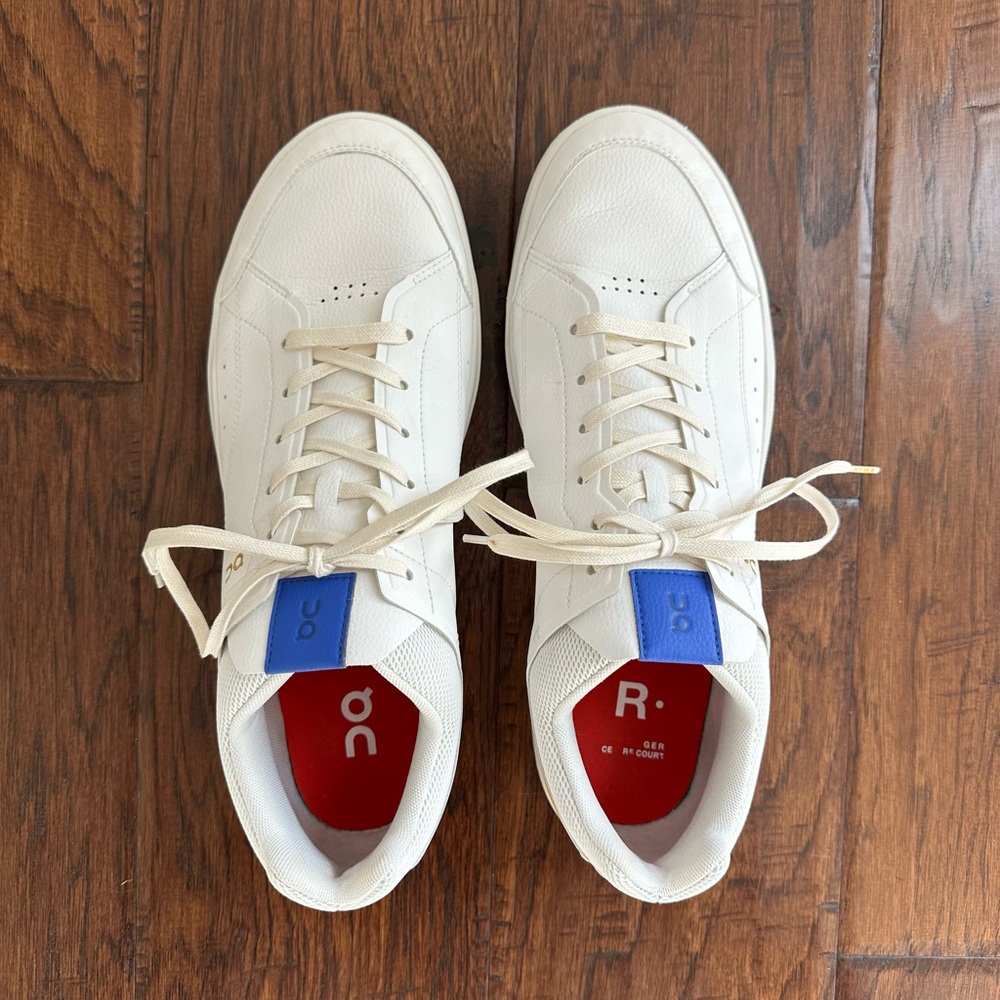 The ROGER Center Court ON Men Sneaker